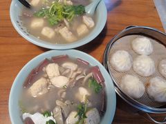 鸭血粉丝汤-金原鸭血粉丝汤·汤包·脆皮烤鸭(南京博物院店)