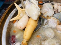 -千岛蚝高压锅生蚝·人参火锅(白云万达店)