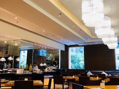 -上海西藏大厦万怡自助餐厅(徐汇店)