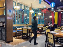 -黄泥岗·地道湖北菜(奥特莱斯店)