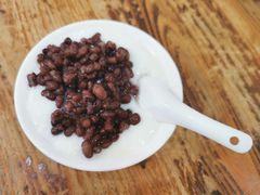 红豆双皮奶-沙湾姜埋奶(兴新包店)