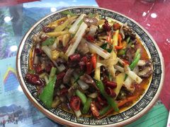 -乡土特色.冷锅鱼.牦牛肉汤锅