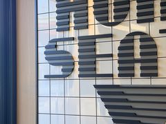 -麦当劳(卫星广场店)