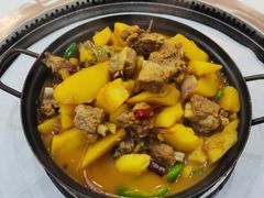 土豆炖排骨锅-原食烤肉·苏姐餐厅