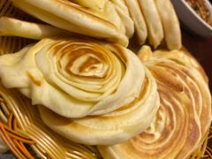 -蔼若春.传承三十年云南菜(金碧公园店)