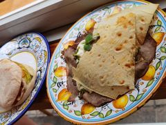 烤牛肉布拉塔沙拉-Alimentari早午餐(安福路店)