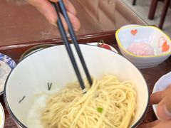 -百年老字号·观振兴蟹黄面·三虾面·苏式面(观前街富仁坊巷店)