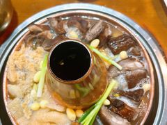 -岳记兴隆·青城腊排铜火锅(融创店)