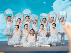 -吉的堡幼儿园(复地花屿城分园)