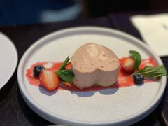 草莓甜心芝士蛋糕-bluefrog蓝蛙(恒隆广场店)