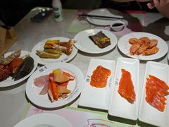 -四海一家自助餐(益田假日广场店)