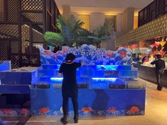 -朗丽兹自助餐厅