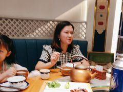 -娜仁图雅蒙古美食村(33小镇店)