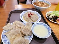 老北京炸灌肠-门框胡同百年卤煮(新街口店)