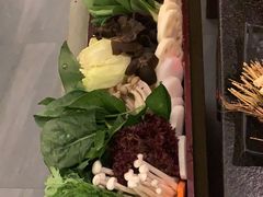 -湊湊火锅·茶憩(打浦桥日月光店)