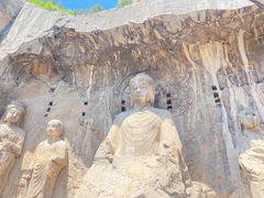 -龙门石窟