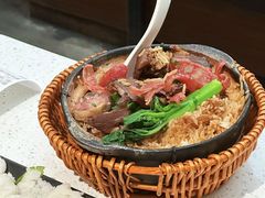 -肥仔文澳门猪骨煲(南京西路店)