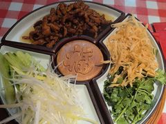 -老郑家东北春饼(龙悦居店)