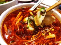 -渝是乎川渝小炒(新世界百货望京店)