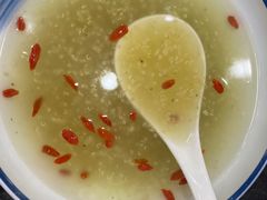 -撒拉人家.酸菜牦牛肉火锅