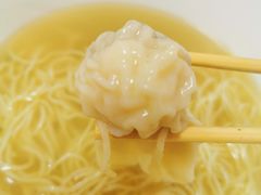 鲜虾一品云吞面-老广酒楼(樱花店)