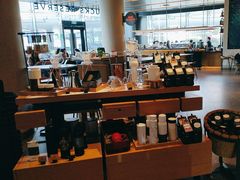 -星巴克臻选(上海合生汇1F店)