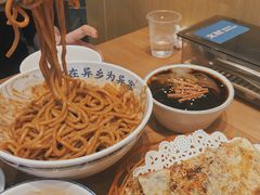 武汉热干面-文叔·湖北名小吃·小龙虾(华强北店)