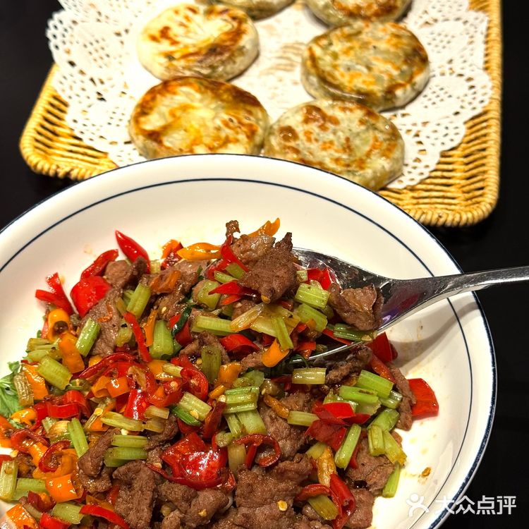 必点徽菜三绝:臭鳜鱼——闻着臭吃着香!