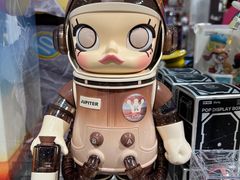 -泡泡玛特POPMART(侨福芳草地店)