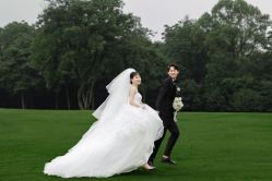 -秦皇岛我和你婚纱摄影工作室