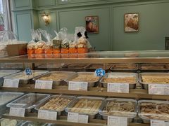 -上海哈尔滨食品厂(浦商百货昌里店)