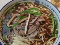 -镇南锅盖面馆(解放路店)