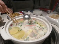 -三人行骨头王火锅(长寿店)