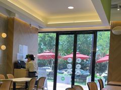 -王府井奥莱临潼小镇(临潼店)