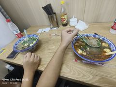 -叶新小吃店(来凤小区总店)