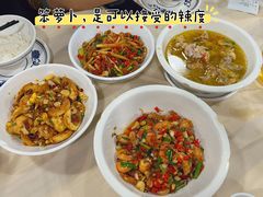 -笨罗卜浏阳菜馆(太平街店)