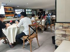 大堂-好兄弟郭巨海鲜(天一阁店)