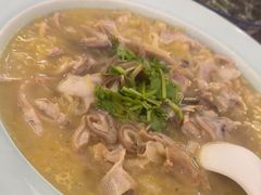 -国俊八大碗饭店