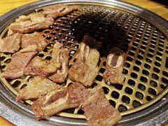 -唯成•韩国炭火烤肉 유성고기
