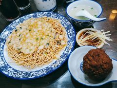 虾仁蟹粉两面黄-裕兴记•蟹黄面馆(人民广场店)