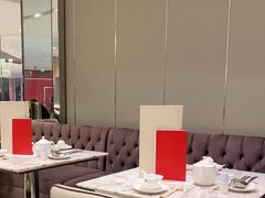 -香港百合居(LCM置汇旭辉广场店)