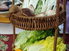 -刘姐啤酒鱼民族演艺餐厅(西街总店)