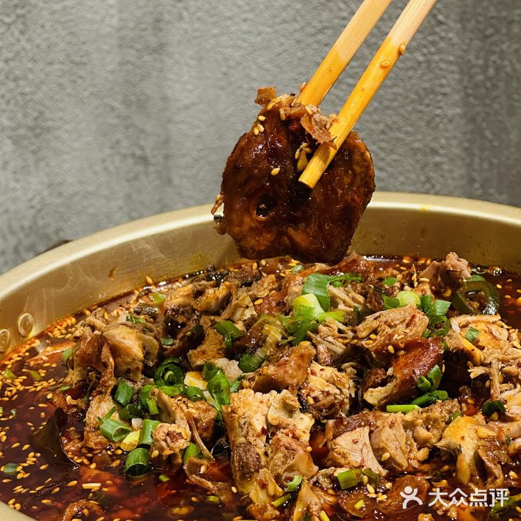 我嘞个豆❗️这家市井冒烤鸭直击我的灵魂