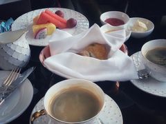-瑞吉酒店·The Drawing Room闲逸廊·云端下午茶·夜奢Whiskey