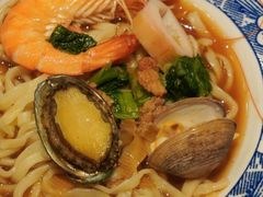 -鱼满舱·鲜活海鲜·正宗鲁菜