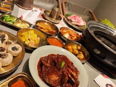 -草家酱蟹炭火烤肉店(珲春南路一店)