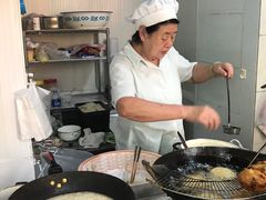 -阿婆油墩子(五里桥路188弄小区店)