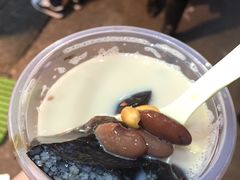 -八婆婆烧仙草(中山路店)