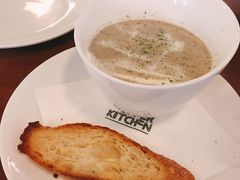 -UPPER KITCHEN(延安路店)