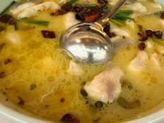 -荷花亭·湖北融合菜(中商广场店)